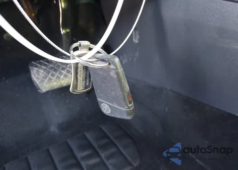 2021 Volkswagen Jetta 1.4T R-Line/1.4T S/1.4T Se из США, поврежденный, VIN 3VWC57BU8MM022450